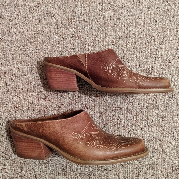 dr scholls mules clogs